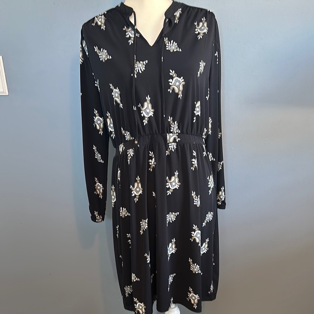 Elegant Ann Taylor Black Floral Women's Dress